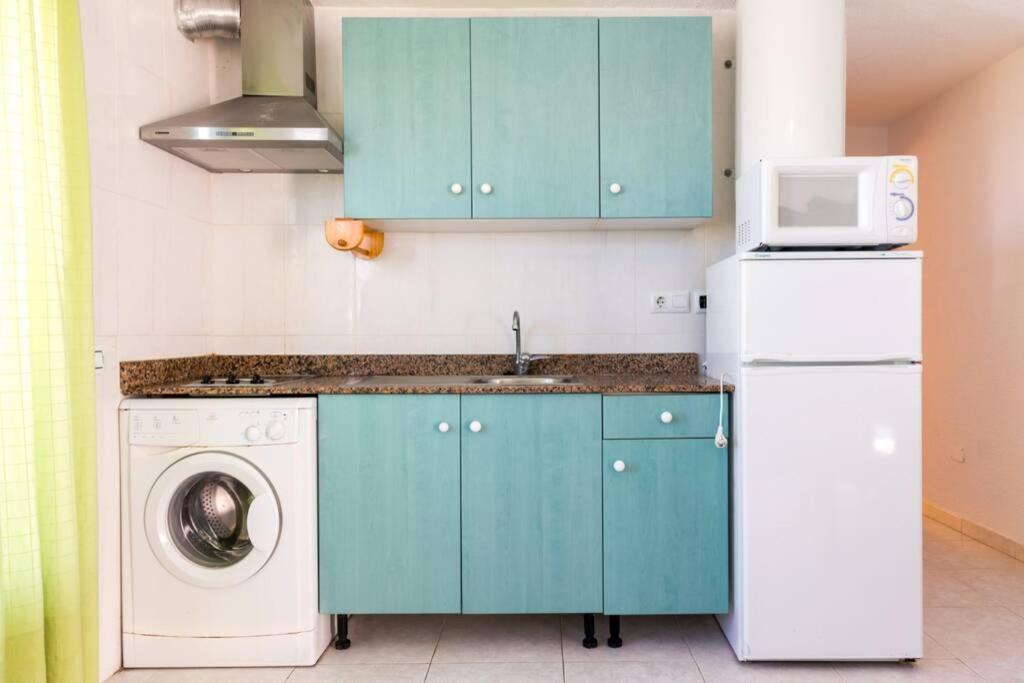 Tranquilo Apartamento Con Preciosa Cala En La Puerta ثيوداديلا المظهر الخارجي الصورة