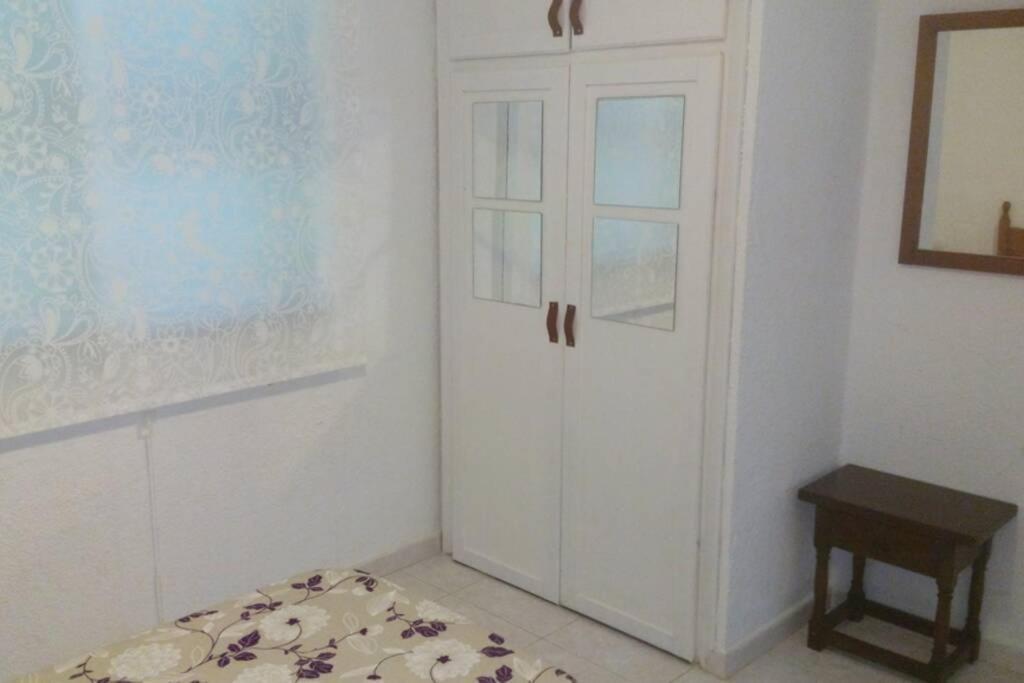 Tranquilo Apartamento Con Preciosa Cala En La Puerta ثيوداديلا المظهر الخارجي الصورة